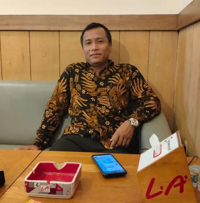 
 Sidang Sengketa Pilkada Sukabumi di MK: KPU Bantah Penggelembungan Suara