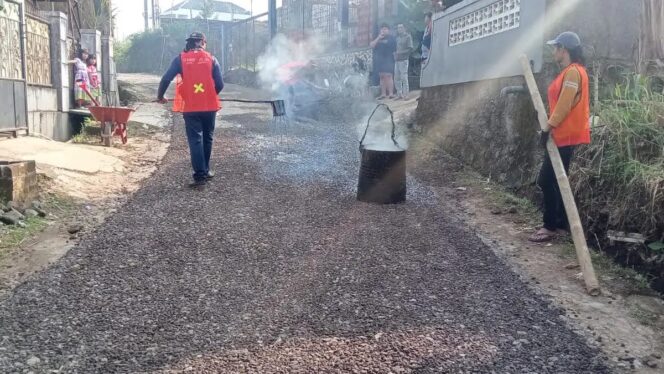 
 UPTD PU Wilayah II Cibadak Awasi Ketat Pemeliharaan Berkala Ruas Jalan Cijalingan–Cibalung, Jaga Kualitas dan Keamanan Infrastruktur