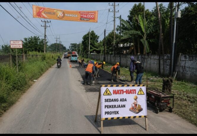 
 DINAS PU KABUPATEN SUKABUMI TINGKATKAN KUALITAS JALAN TENJOAYU–PURWASARI, WUJUDKAN KESELAMATAN DAN KENYAMANAN PENGGUNA