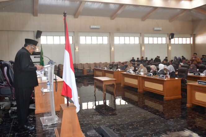 
 RAPERDA PERTANGGUNGJAWABAN APBD 2025 SIAP DITETAPKAN MENJADI PERDA SETELAH LULUS TAHAPAN EVALUASI